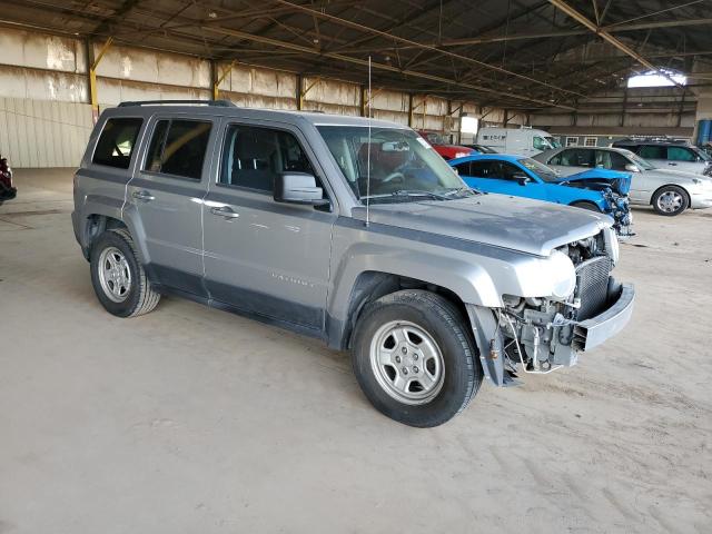 1C4NJPBA6HD137644 - 2017 JEEP PATRIOT SPORT 银色 照片 4