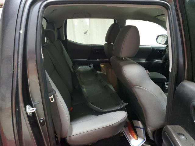3TMCZ5AN4NM530602 - 2022 TOYOTA TACOMA DOUBLE CAB GRAY photo 10