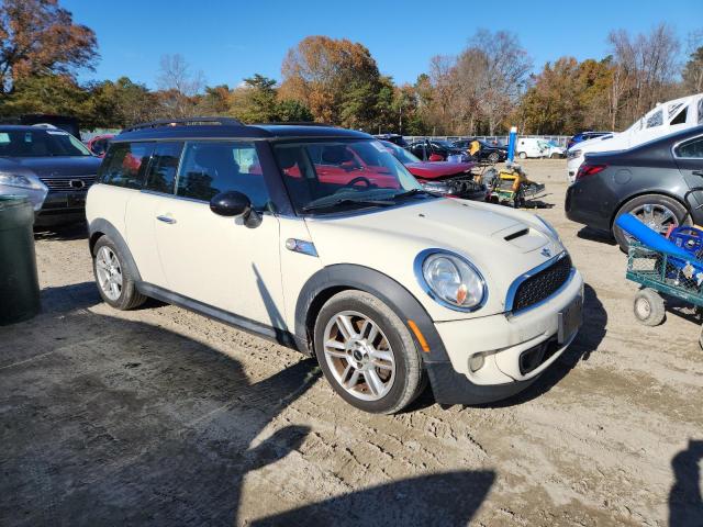 WMWZG3C55CTY32266 - 2012 MINI COOPER S CLUBMAN WHITE photo 4