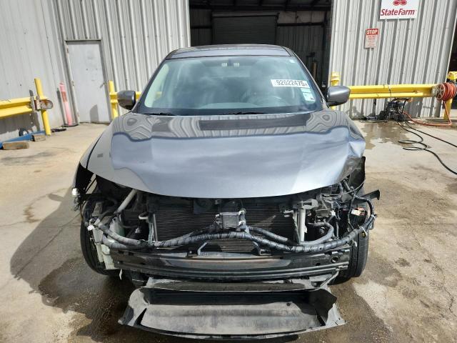 5N1AT2MT3JC715992 - 2018 NISSAN ROGUE S 灰色 照片 5