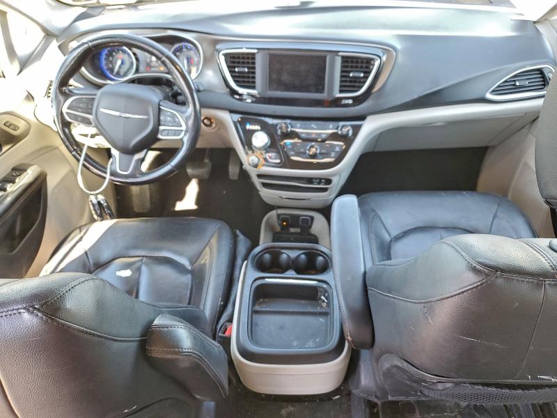 2C4RC1BG6LR139915 - 2020 CHRYSLER PACIFICA TOURING L BLACK photo 8