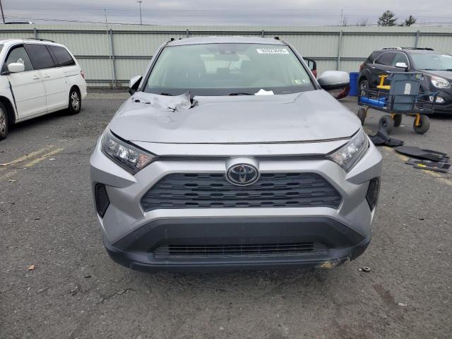 JTMG1RFV9LD053540 - 2020 TOYOTA RAV4 LE SILVER photo 5