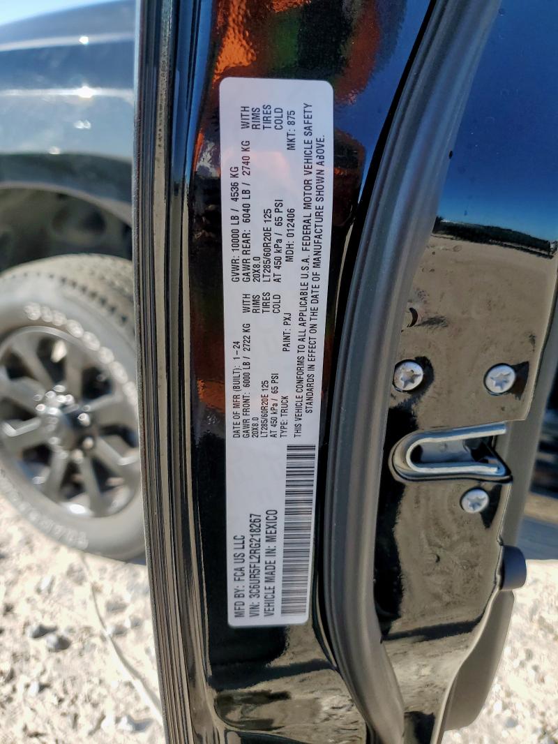 3C6UR5FL2RG218267 - 2024 RAM 2500 LARAMIE BLACK photo 12