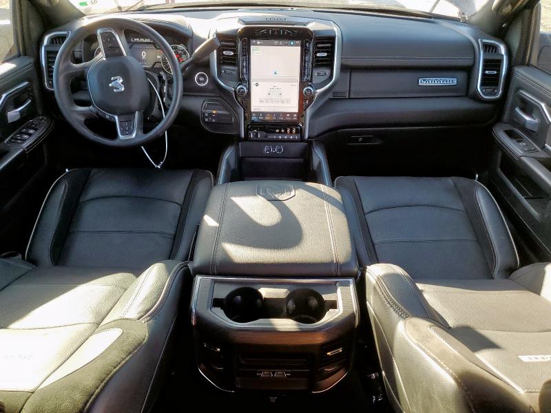 3C6UR5FL2RG218267 - 2024 RAM 2500 LARAMIE BLACK photo 8