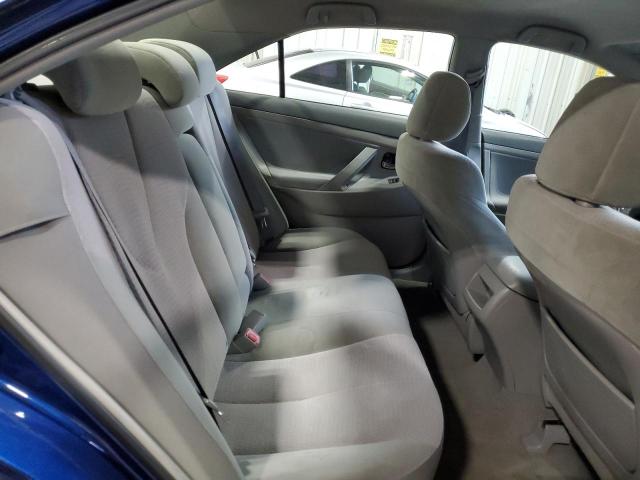 4T4BF3EK3AR025439 - 2010 TOYOTA CAMRY BASE Blau Foto 10