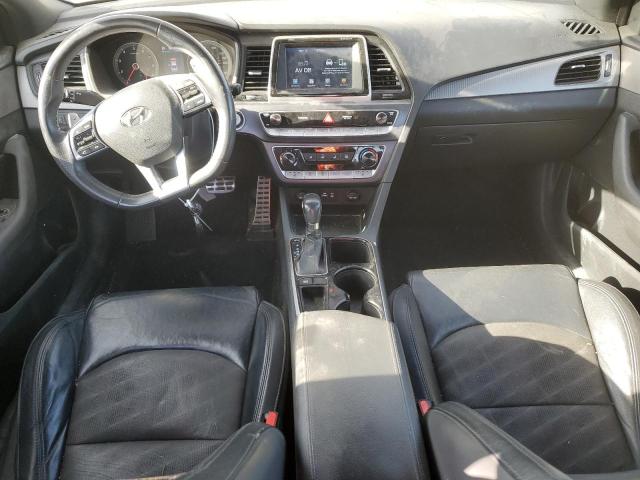 5NPE34AF0JH606278 - 2018 HYUNDAI SONATA SPORT WHITE photo 8