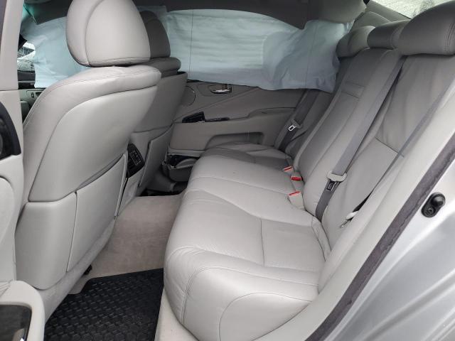 JTHCL5EF4C5015430 - 2012 LEXUS LS 460 SILVER photo 10