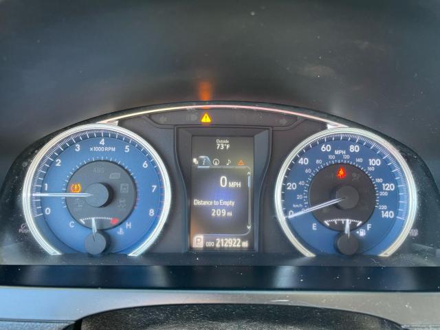 4T1BF1FK5HU789154 - 2017 TOYOTA CAMRY LE 灰色 照片 8