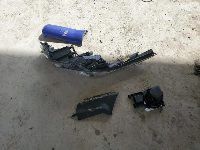 NMTKHMBX3KR097373 - 2019 TOYOTA C-HR XLE Gümüş foto 13