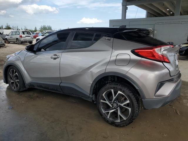 NMTKHMBX3KR097373 - 2019 TOYOTA C-HR XLE Gümüş foto 2