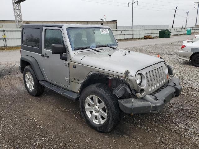 1C4AJWAG7DL701638 - 2013 JEEP WRANGLER SPORT GRAY photo 4