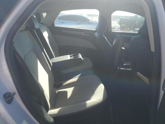 3FA6P0HD4KR170982 - 2019 FORD FUSION SE 白色 照片 10