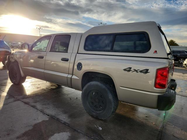 1D7HW48N65S178036 - 2005 DODGE DAKOTA QUAD SLT Marrón foto 2