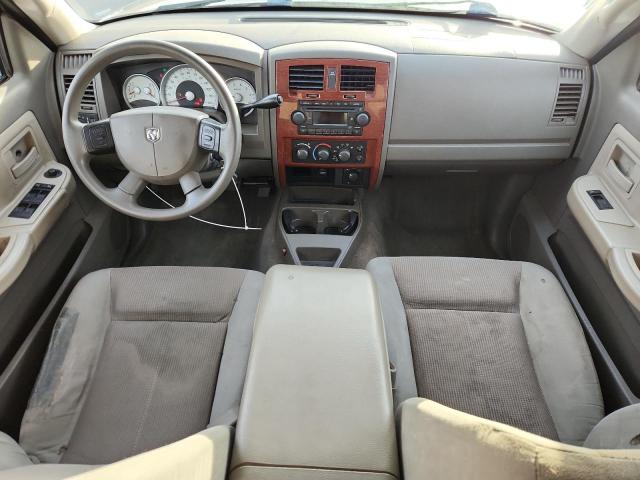 1D7HW48N65S178036 - 2005 DODGE DAKOTA QUAD SLT Marrón foto 8