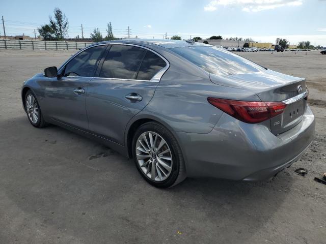 JN1EV7AR2JM443552 - 2018 INFINITI Q50 LUXE GRAY photo 2