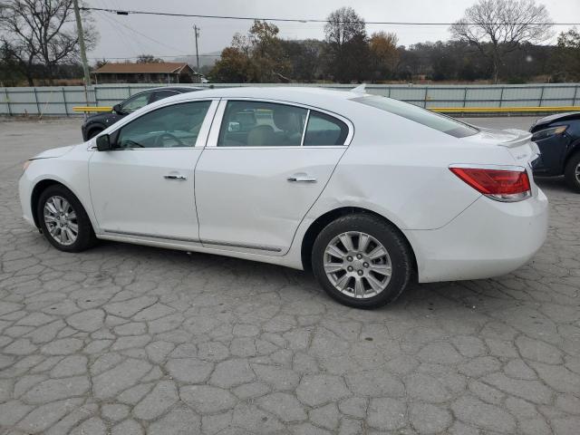 1G4GC5ER8DF125708 - 2013 BUICK LACROSSE WHITE photo 2