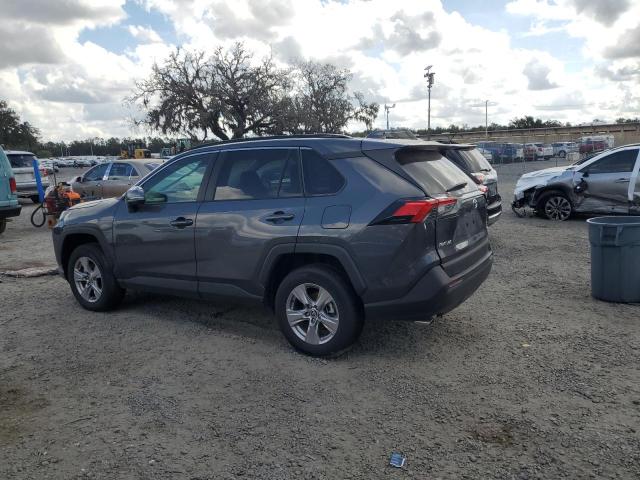 2T3P1RFV8SW507908 - 2025 TOYOTA RAV4 XLE GRAY photo 2