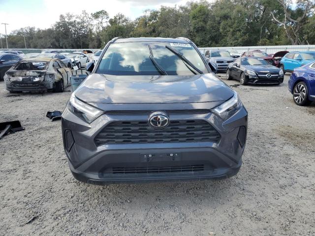 2T3P1RFV8SW507908 - 2025 TOYOTA RAV4 XLE GRAY photo 5