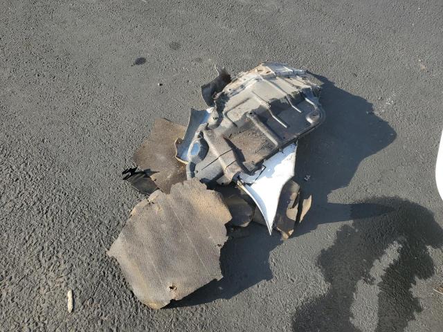 4T4BF3EK7AR018848 - 2010 TOYOTA CAMRY BASE WHITE photo 12