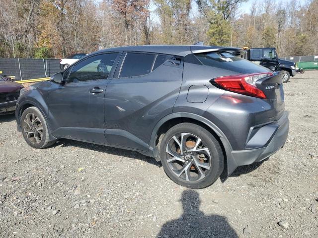 NMTKHMBX8JR061595 - 2018 TOYOTA C-HR XLE Մոխրագույն լուսանկար 2
