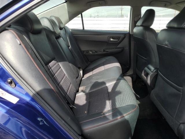 4T1BF1FKXFU885519 - 2015 TOYOTA CAMRY LE BLUE photo 10