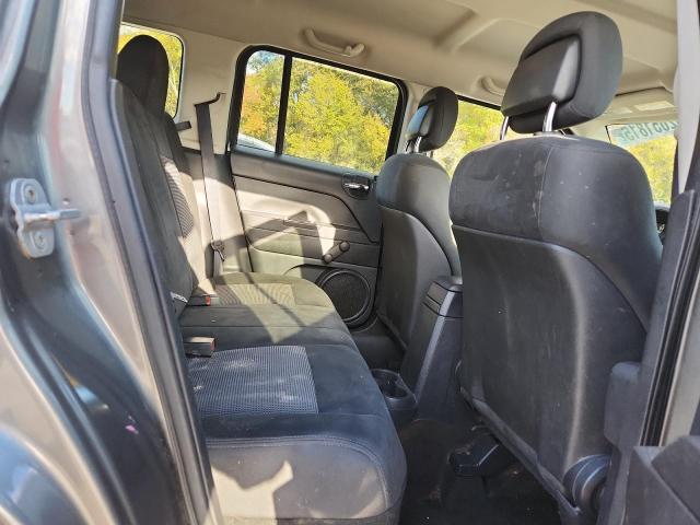 1C4NJPBA6DD186997 - 2013 JEEP PATRIOT SPORT Boz foto 11