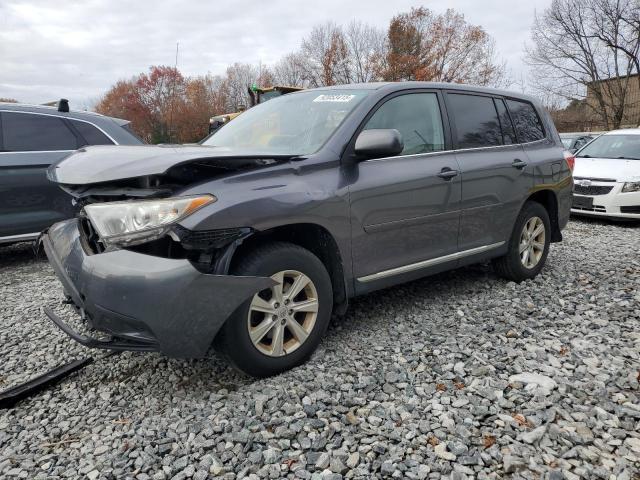 2011 TOYOTA HIGHLANDER BASE, 