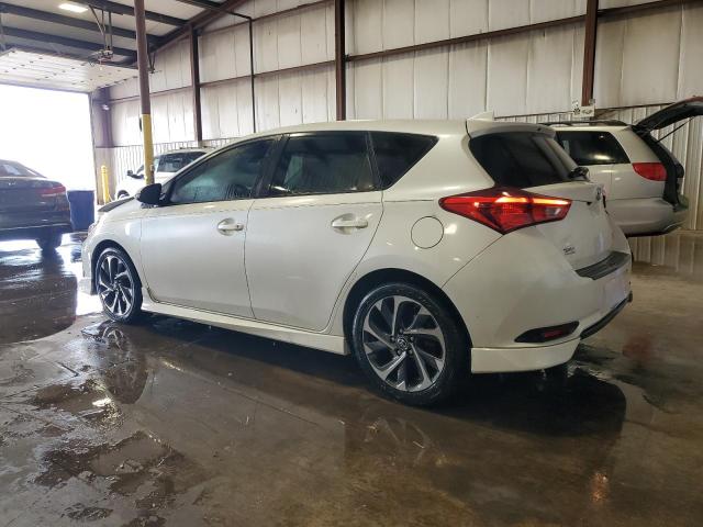 JTNKARJE0HJ545489 - 2017 TOYOTA COROLLA IM WHITE photo 2