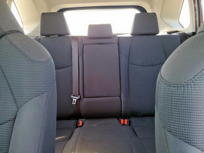 JTMH1RFV7KJ007063 - 2019 TOYOTA RAV4 LE Schwarz Foto 10