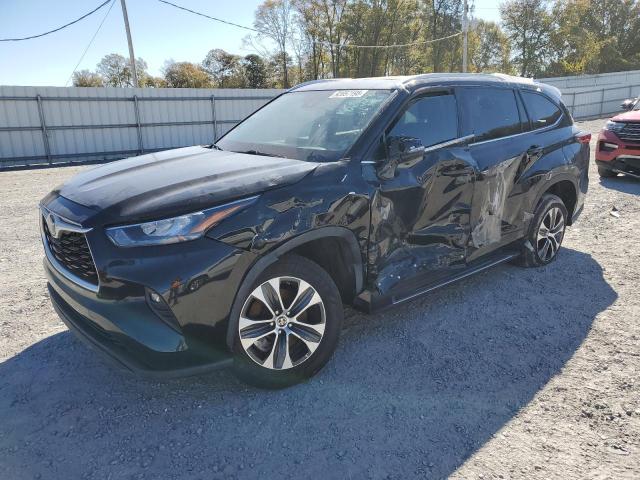 2020 TOYOTA HIGHLANDER XLE, 