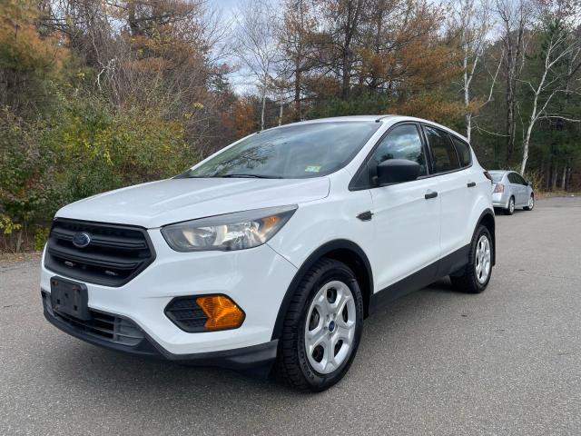 1FMCU0F79JUC78827 - 2018 FORD ESCAPE S Weiß Foto 2