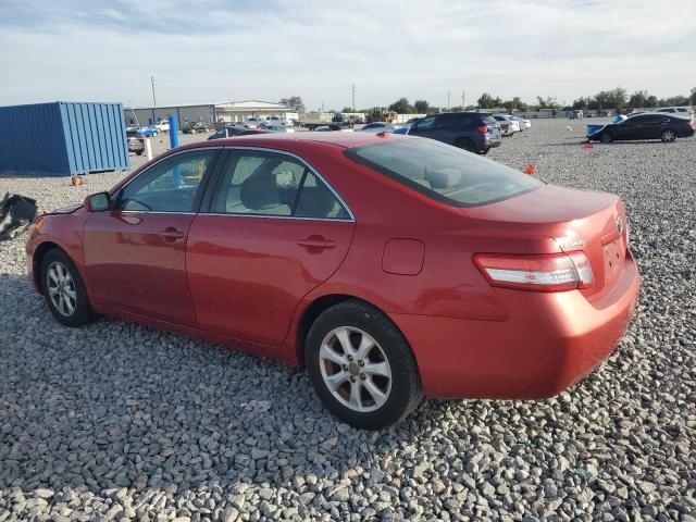 4T1BF3EK3BU658678 - 2011 TOYOTA CAMRY BASE RED photo 2