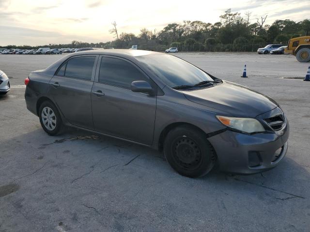 JTDBU4EE2DJ114929 - 2013 TOYOTA COROLLA BASE Szary zdjęcie 4