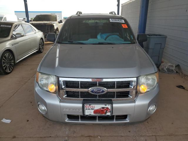1FMCU9DG7BKB60408 - 2011 FORD ESCAPE XLT ვერცხლისფერი ფოტო 5