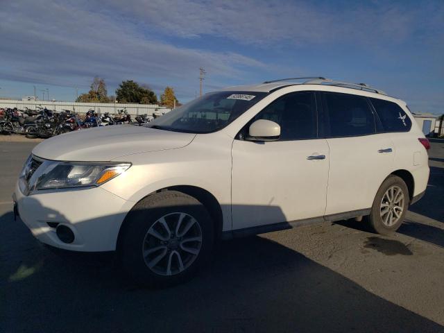 2014 NISSAN PATHFINDER S, 