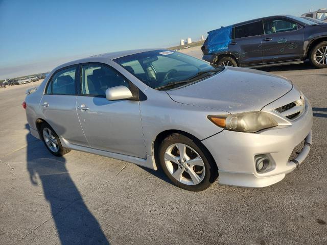 2T1BU4EE9BC653458 - 2011 TOYOTA COROLLA BASE GRAY photo 4