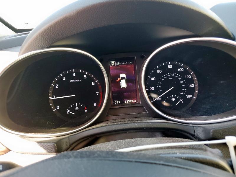 5XYZW4LA0HG408733 - 2017 HYUNDAI SANTA FE S SILVER photo 9