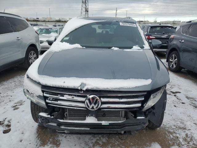 3VV2B7AX9JM125926 - 2018 VOLKSWAGEN TIGUAN SE 灰色 照片 5