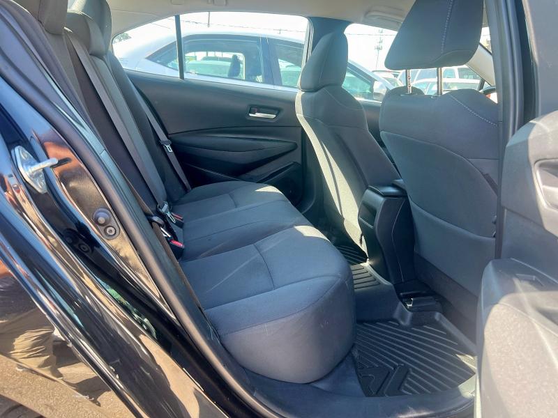 5YFEPMAE1MP193631 - 2021 TOYOTA COROLLA LE BLACK photo 6