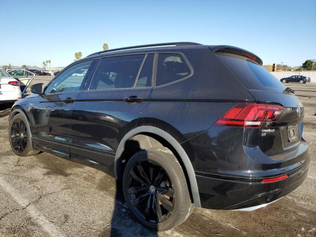 3VV3B7AX3LM135066 - 2020 VOLKSWAGEN TIGUAN SE შავი ფოტო 2