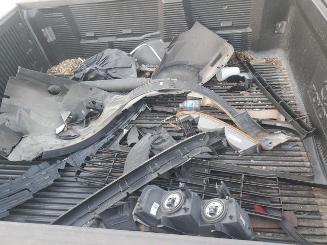 5TBDT44144S450796 - 2004 TOYOTA TUNDRA DOUBLE CAB SR5 SILVER photo 12