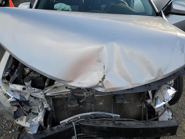 4T1BF1FK1CU114801 - 2012 TOYOTA CAMRY BASE SILVER photo 11