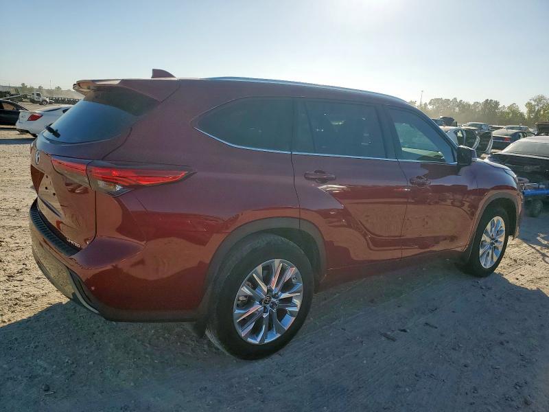 5TDKDRAH8PS018825 - 2023 TOYOTA HIGHLANDER L 栗色 照片 3