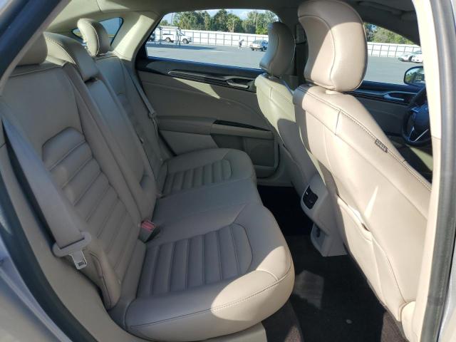 3FA6P0CD2KR150978 - 2019 FORD FUSION SEL SILVER photo 10