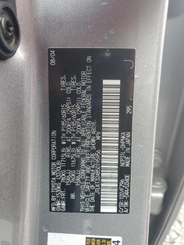 JTLKT324850195956 - 2005 TOYOTA SCION XB SILVER photo 13