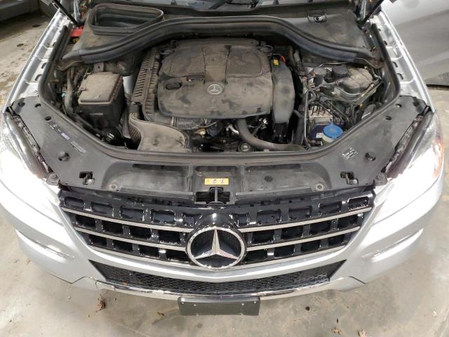 4JGDA5HB8DA135546 - 2013 MERCEDES-BENZ ML 350 4MATIC SILVER photo 12