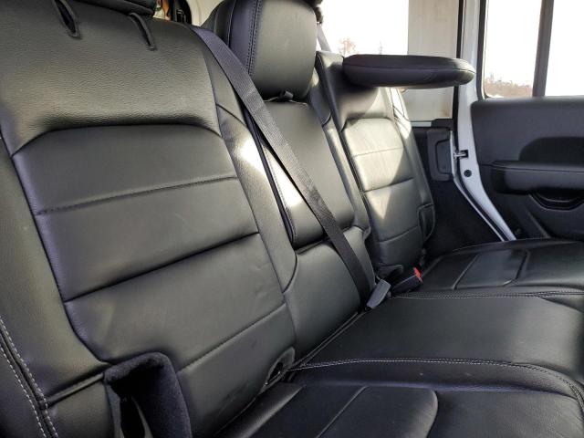 1C4HJXEN5MW646022 - 2021 JEEP WRANGLER U SAHARA WHITE photo 11