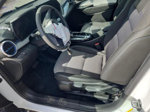 KL77LHEP8SC213819 - 2025 CHEVROLET TRAX 1LT თეთრი ფოტო 7