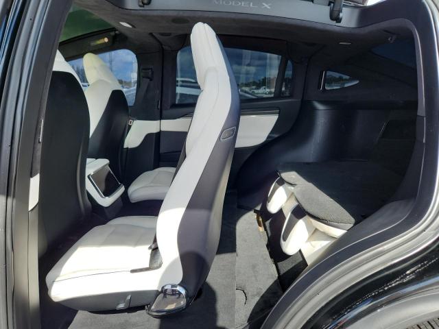 7SAXCBE67NF329708 - 2022 TESLA MODEL X Czarny zdjęcie 11