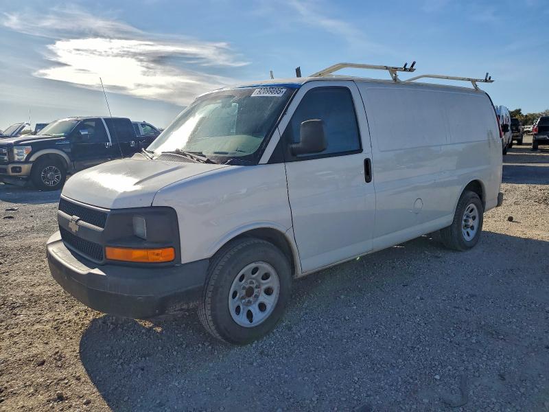 2013 CHEVROLET EXPRESS G1, 